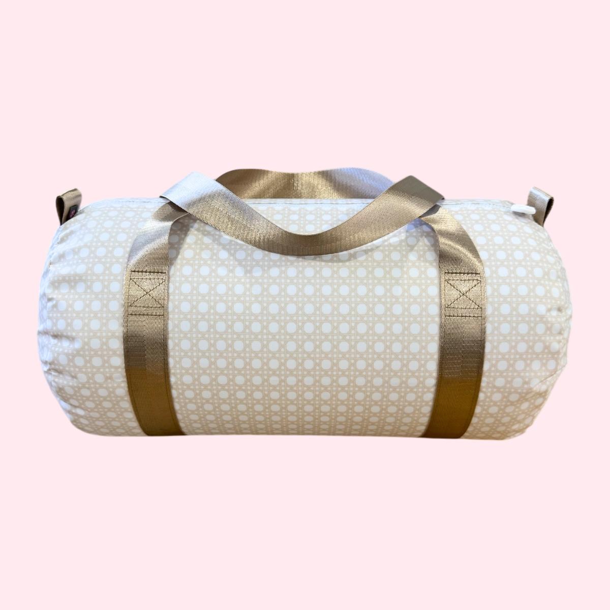 Medium Duffels | Mint